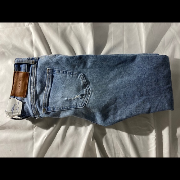 H & M Denim Skinny Jeans - Picture 3 of 9